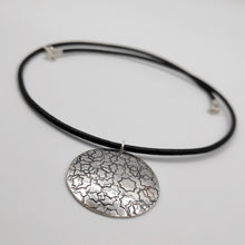 Load image into Gallery viewer, Colgante Bañuelo