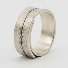 Cargar imagen en el visor de la galería, Anillo Linea