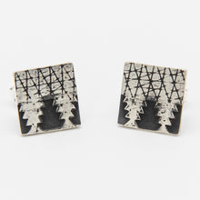 Load image into Gallery viewer, Alhambra earrings.