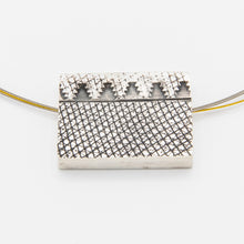 Load image into Gallery viewer, Alhambra pendant