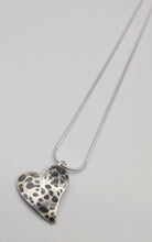 Cargar imagen en el visor de la galería, Colgante Corazón