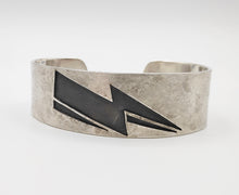 Load image into Gallery viewer, Bowie bracelet
