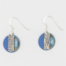 Load image into Gallery viewer, Earrings
