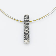 Load image into Gallery viewer, Alhambra pendant
