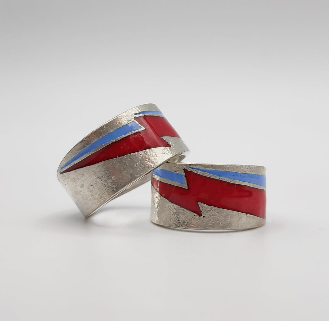 Bowie rings